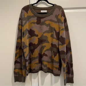 Urban Outfitters Camouflage Knit Sweater Neutral Color Pattern Men’s Size XL